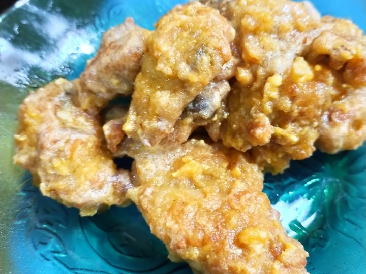 Resep Gurami Krispi Saus Telor Asin (Salted Egg), Lezat