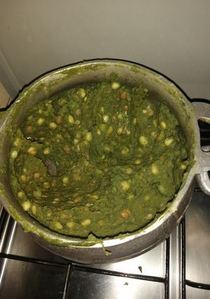 A picture of Mukimo with minced meat.