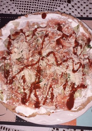 Una foto de Tostadas raspadas de pechuga pollo