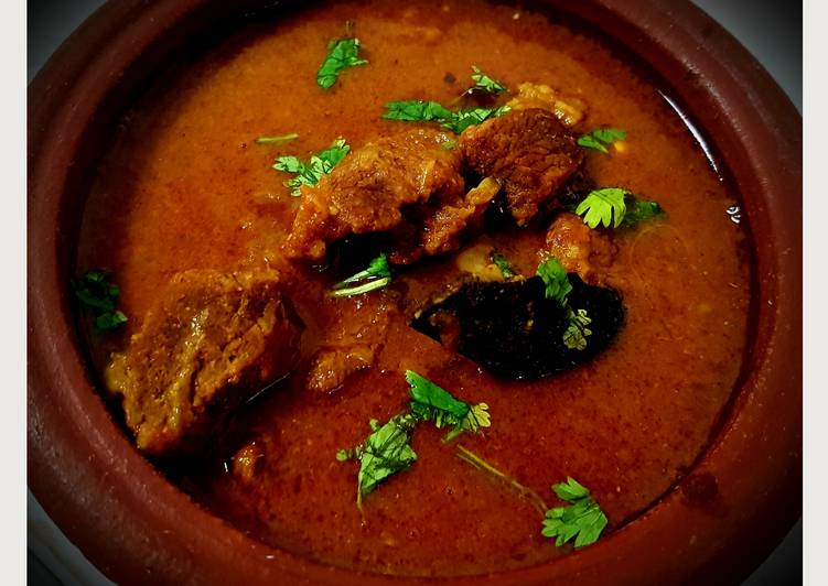 Get Breakfast of Mutton Curry (Pressure Cooker)