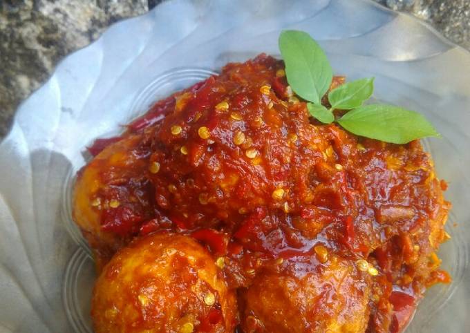 Cara Gampang Membuat Telur bumbu bali, Bikin Ngiler