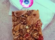 Una foto de barritas de cereales con aceite de coco