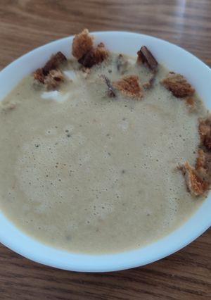 Una foto de Crema de chile poblano