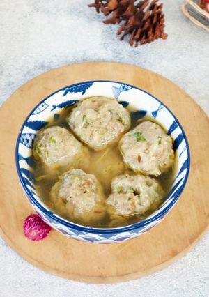 Foto resep Bakso Ayam (Modifikasi Resep Pentol Kriwil Devina Hermawan)