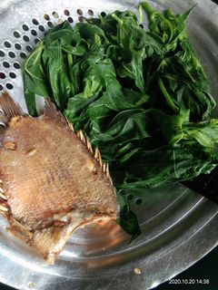 Foto resep Daun singkong,ikan asin sambal mentah