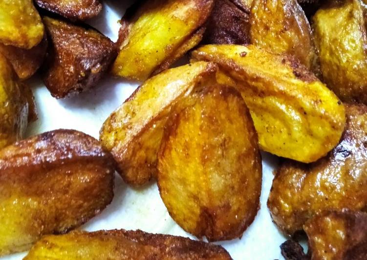 Step-by-Step Guide to Make Any-night-of-the-week Papas en cuartos con curcuma