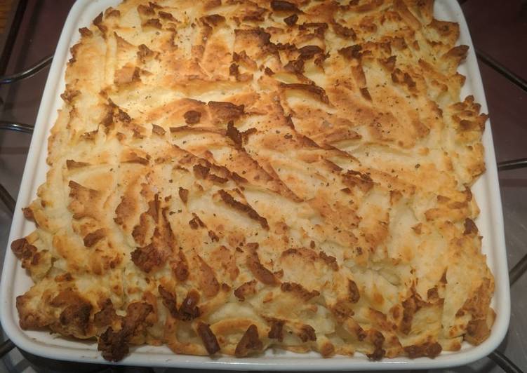 Lentil and mushroom shepherds pie