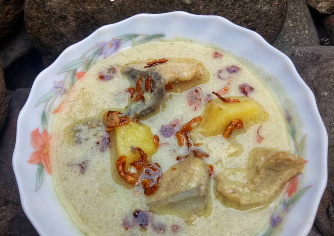 Opor Ayam Kuah Putih