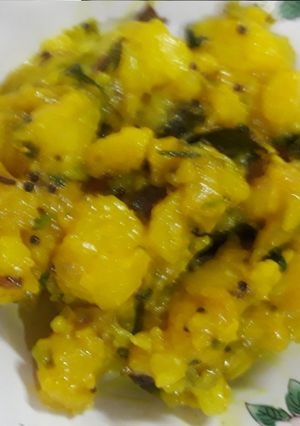 A picture of Dry potato bhaji.