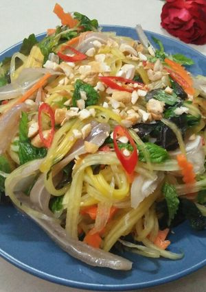 Hình của món Gỏi đu đủ.