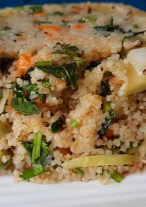 ફાડા ખીચડી (Fada Khichdi Recipe In Gujarati) રેસીપી મુખ્ય ફોટો