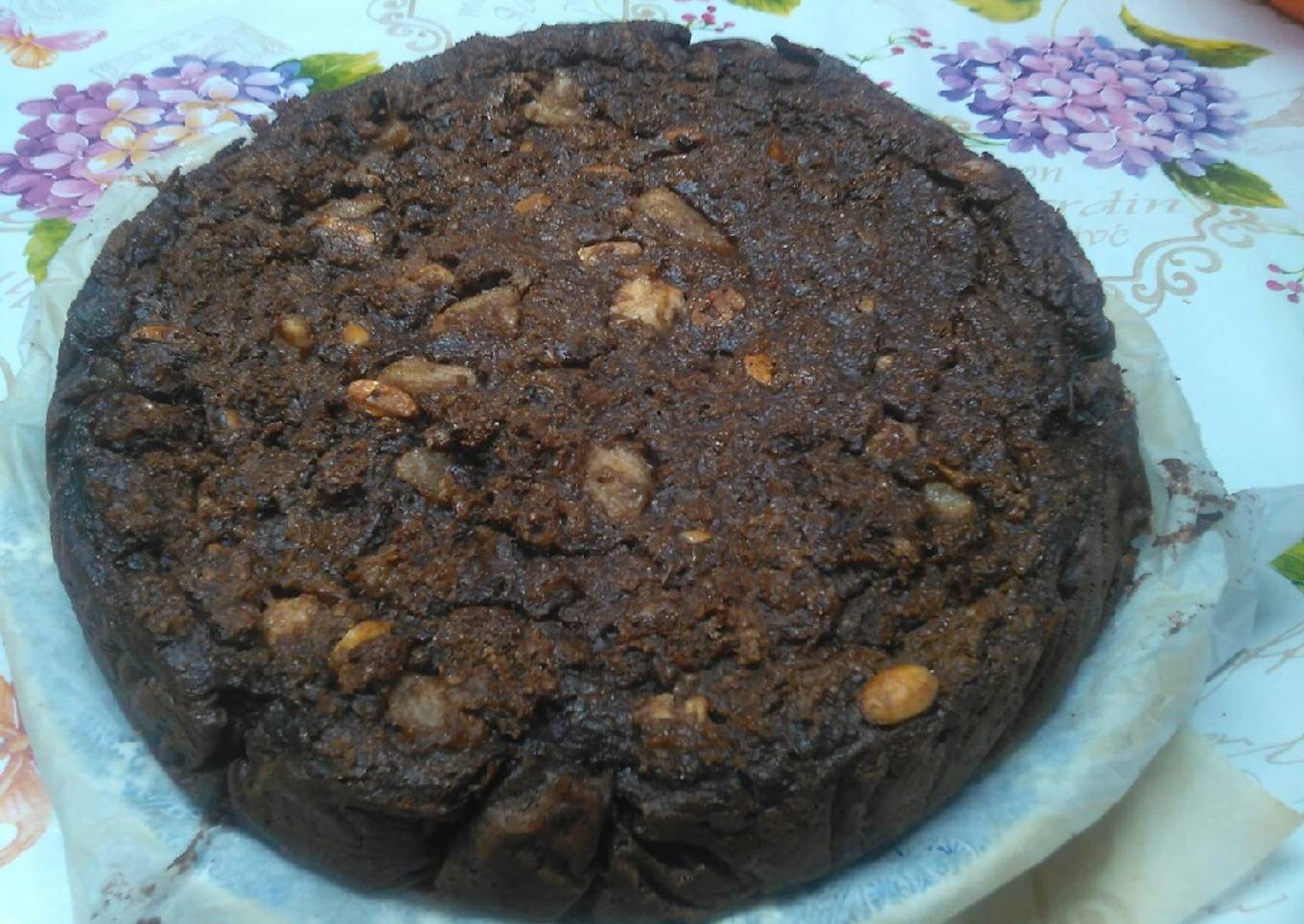 Chocolate and pear cake