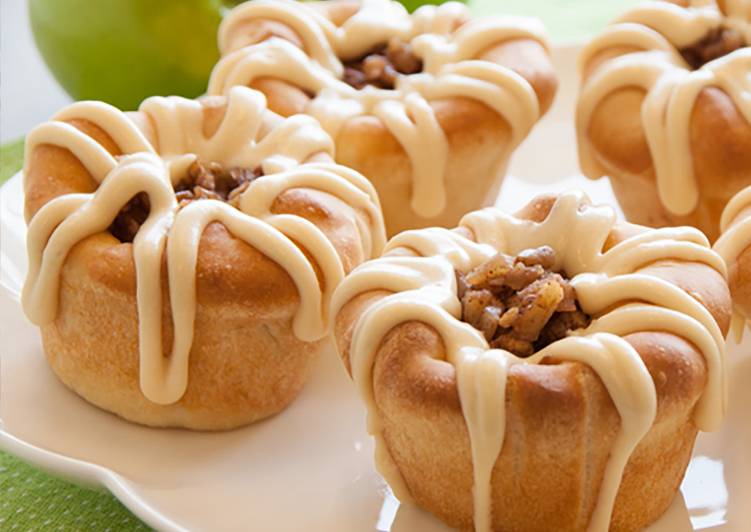 Salted Caramel Apple Cups