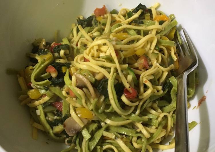 How to Prepare Homemade Thai vegetarian noodles