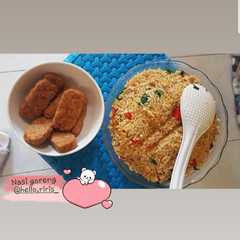A picture of Nasi goreng ala akuu.