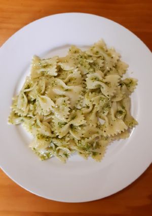 Φωτογραφία της συνταγής Farfalle με σάλτσα πέστο βασιλικού!!!
