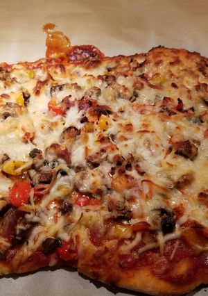 A picture of Vegan pizza.