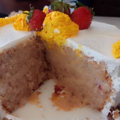 Yoghurt strawberry cake A picture of Yoghurt strawberry cake.