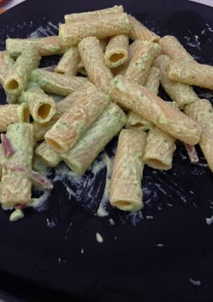 Foto di Pasta con crema di zucchine
