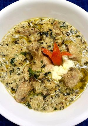 A picture of Methi Chicken Malai.