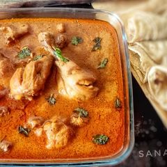 A picture of Chicken Korma.