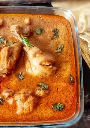 A picture of Chicken Korma.