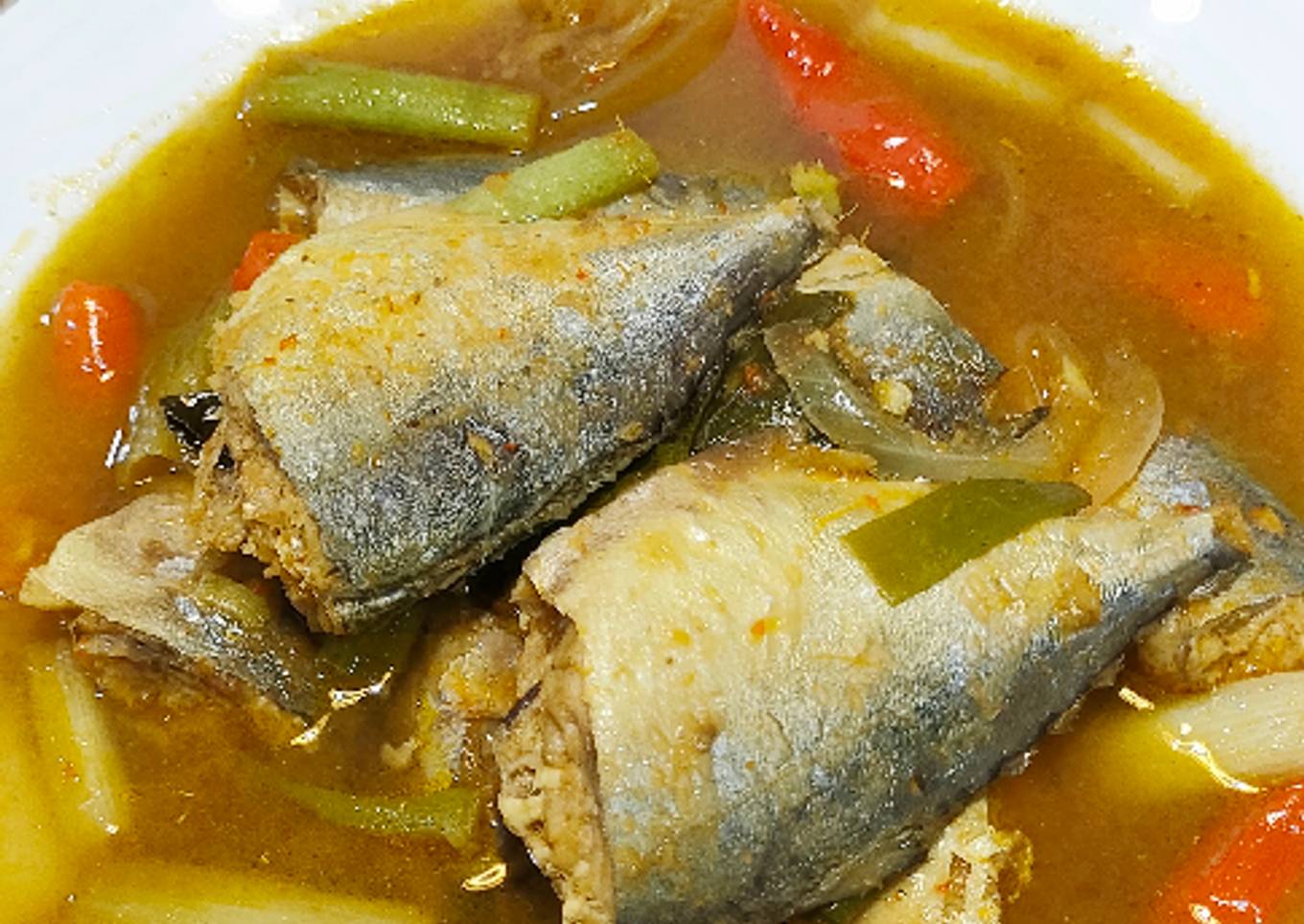 Ikan Kembung Kuah Asem Pedas