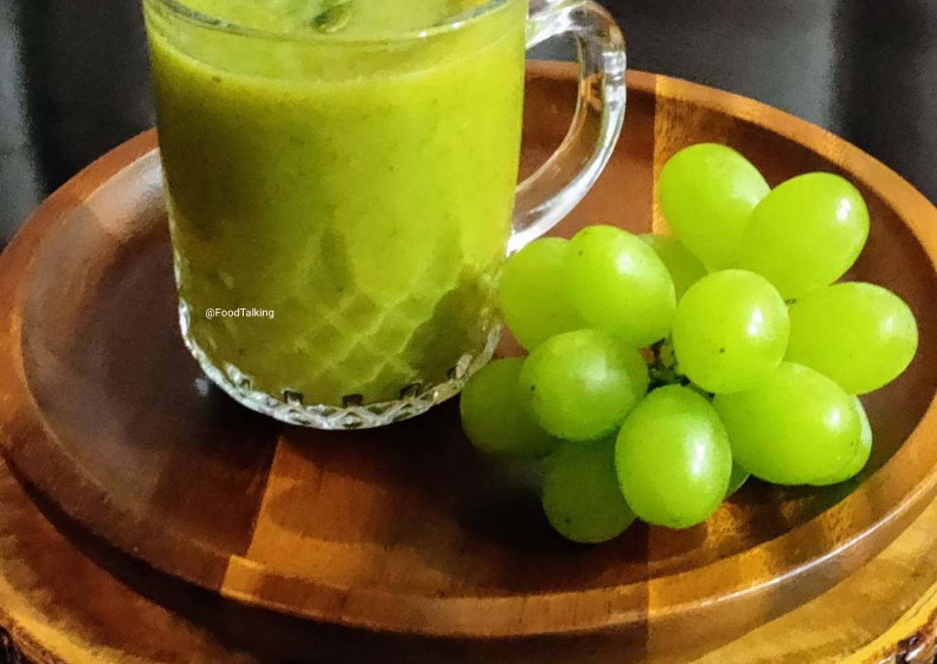 Green Grapes Smoothie