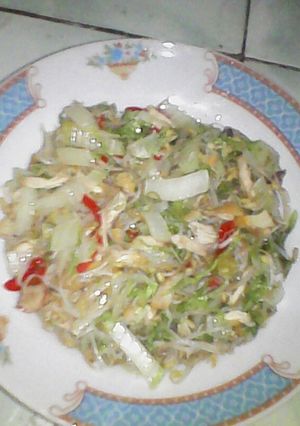Foto resep Tumis Sawi Toge Ayam Suwir