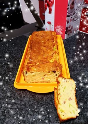 Une photo de Cake courgettes lardons vache qui rit 😋
