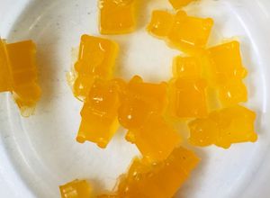 Hình của món Nấu ăn cùng con: kẹo dẻo cam mật ong.