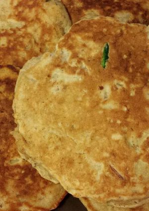 A picture of Apple Banana Oatmeal Pancakes.