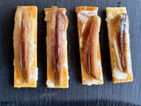 Hojaldre con Mantequilla Ahumada y Sardina