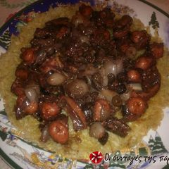 Octopus stidafo with olives by Akis A picture of Octopus stidafo with olives by Akis.