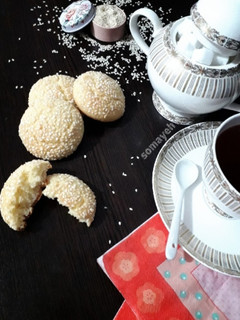 عکسی از دستور کلوچه کنجدی