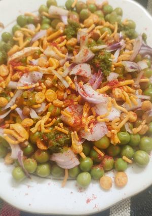 A picture of चटपटी हरी मटर.