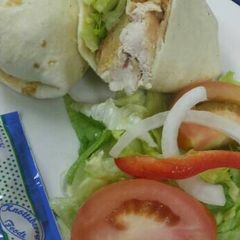 Chicken wrap A picture of Chicken wrap.