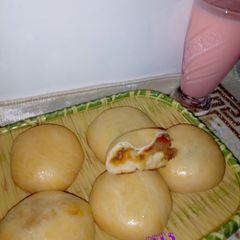 A picture of Spicy Meat Bun.