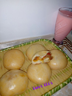 A picture of Spicy Meat Bun.