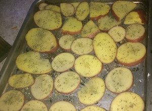 Una foto de Papas al horno con sal y orégano