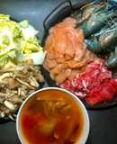 Lẩu Kim Chi- Tôm Càng Xanh, Bò, Gà, Các Loại Nấm