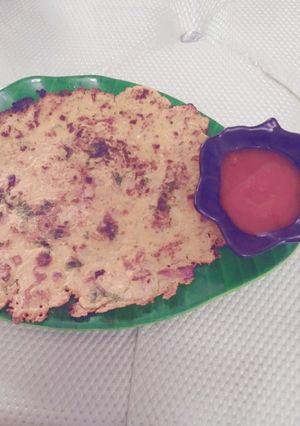 A picture of Besan chilla.