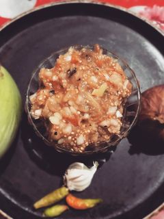 बैंगन का भरता (baingan ka bharta recipe in Hindi) रेसिपी मुख्य फोटो