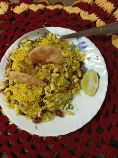 सुकी भेळ (sukhi bhel recipe in marathi) रेसिपी चे मुख्य फोटो