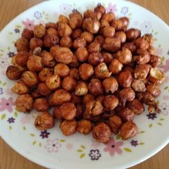 A picture of Chatpate Chickpeas made in Air fryer.