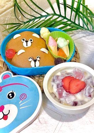 Foto resep Bekal Dorayaki // salad jelly// bekal anak sekolah // bekal anak lucu