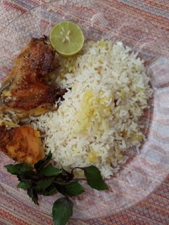 عکسی از دستور ته دیگ مرغ