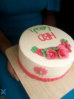 A picture of Free hand roses.