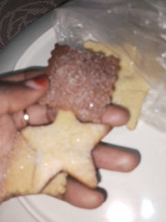 A picture of Vanilla And chocolate biscuit (بسكوت الفانيلا والكاكاو).
