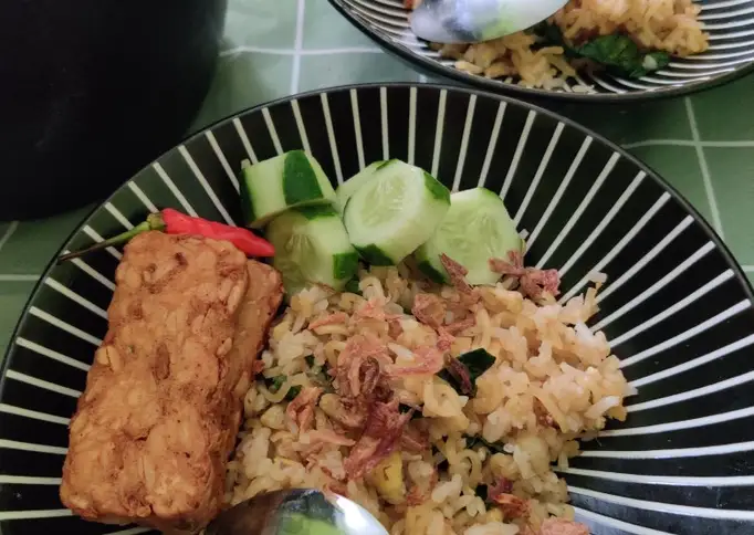 Nasi goreng kampung (nasi goreng ketumbar)